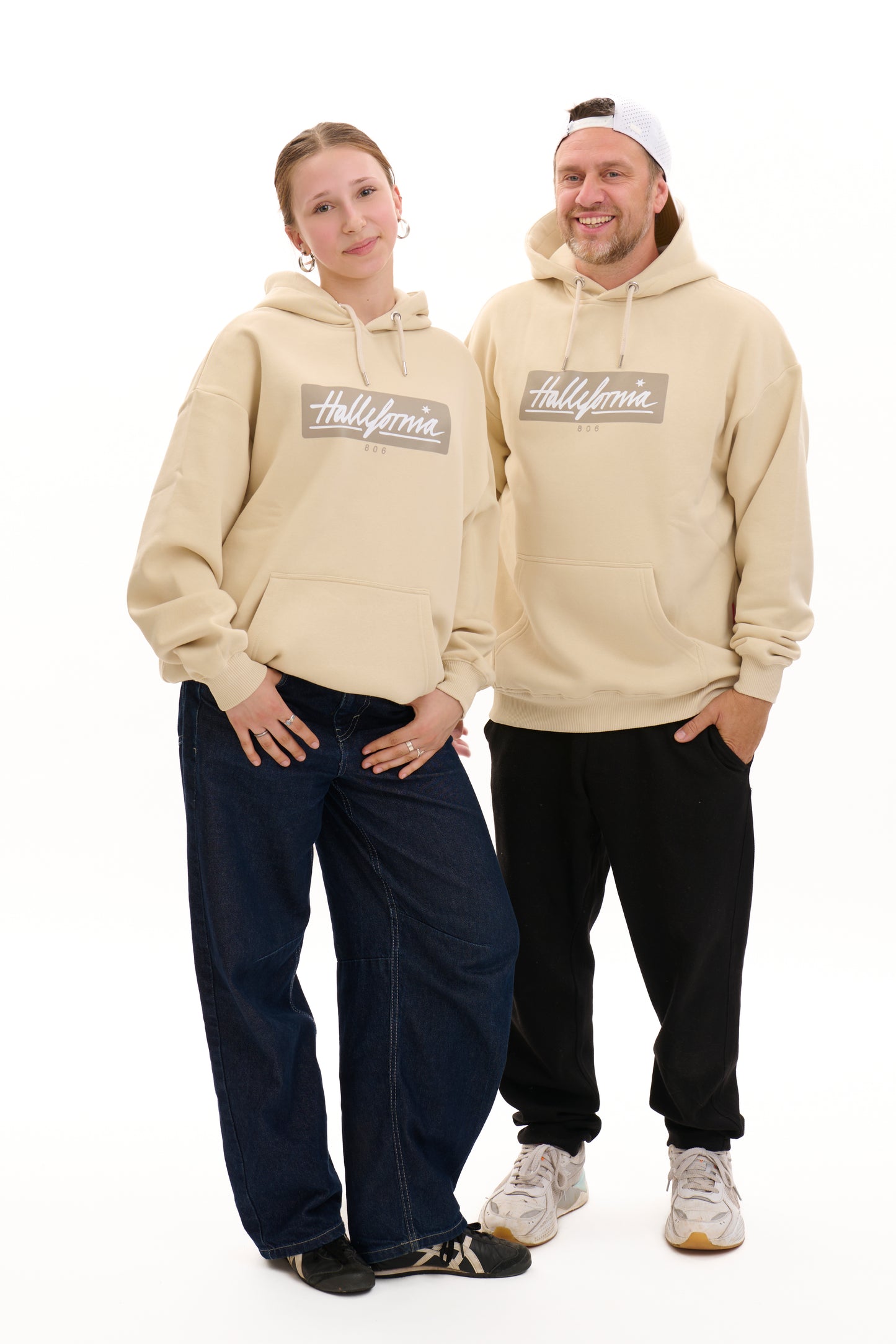 CLASSIC LOGO Hoody Almond